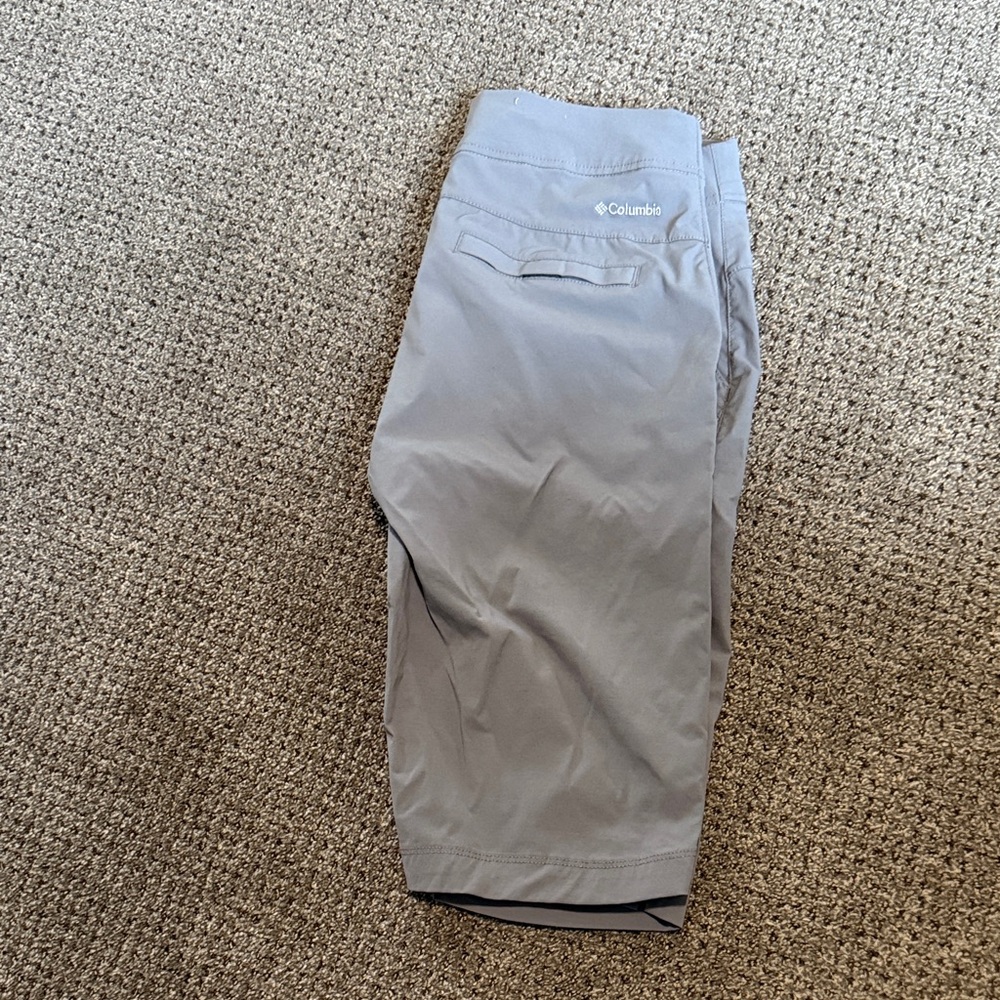 Columbia Gray Women's Shorts